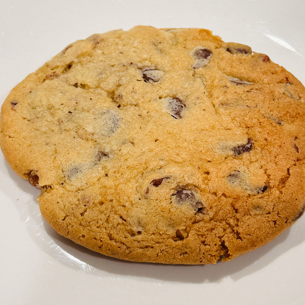 Chocolate Chip Cookies w/ Walnuts